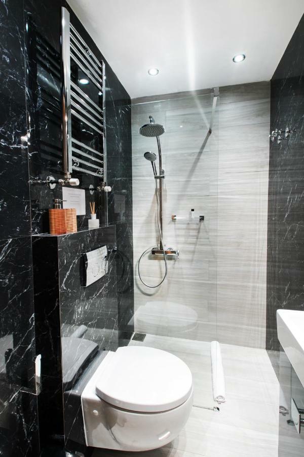 Grey Rhino 1Min From The White Tower Apartment Thessaloniki Exterior photo