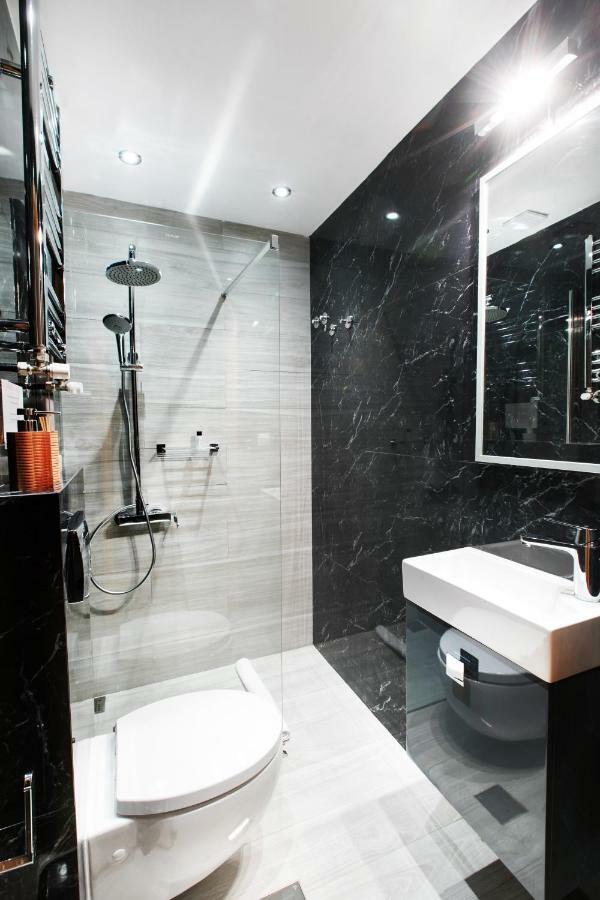 Grey Rhino 1Min From The White Tower Apartment Thessaloniki Exterior photo